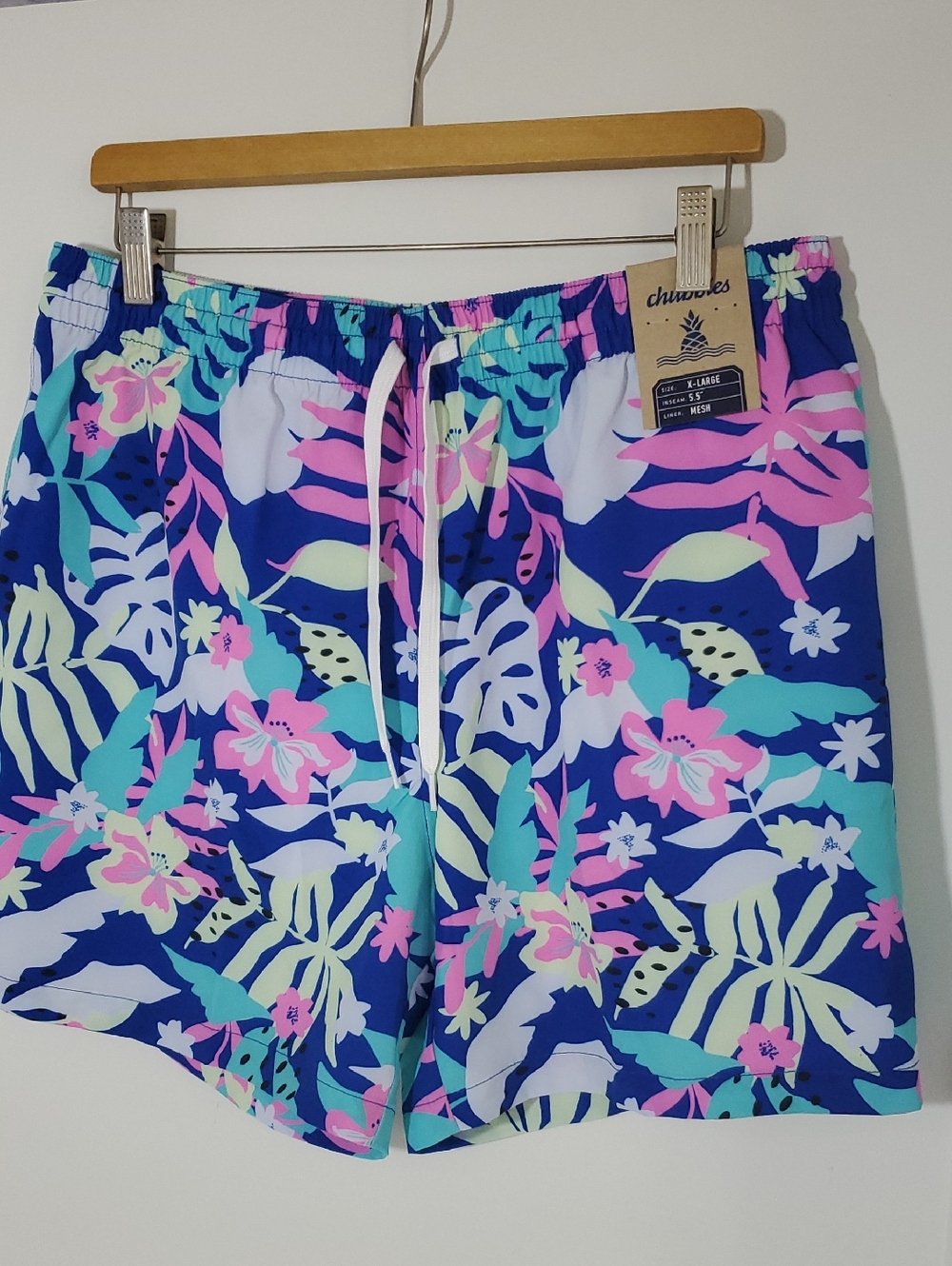 Chubbies The Floral Surprises 5.5" Classic Swim Trunks Flower Print XL NWT